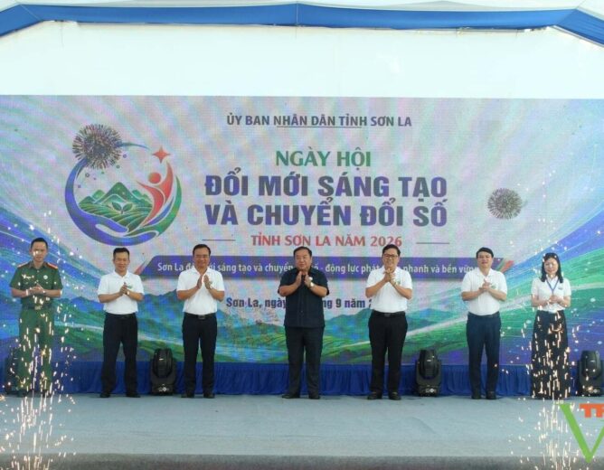 Ngày hội Đổi mới sáng tạo và Chuyển đổi số Sơn La kết nối công nghệ với sản xuất